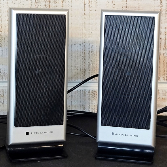 Altec Lansing Portable Audio & Video Altec Lansing Powered Computer Audio System Model Vs 22